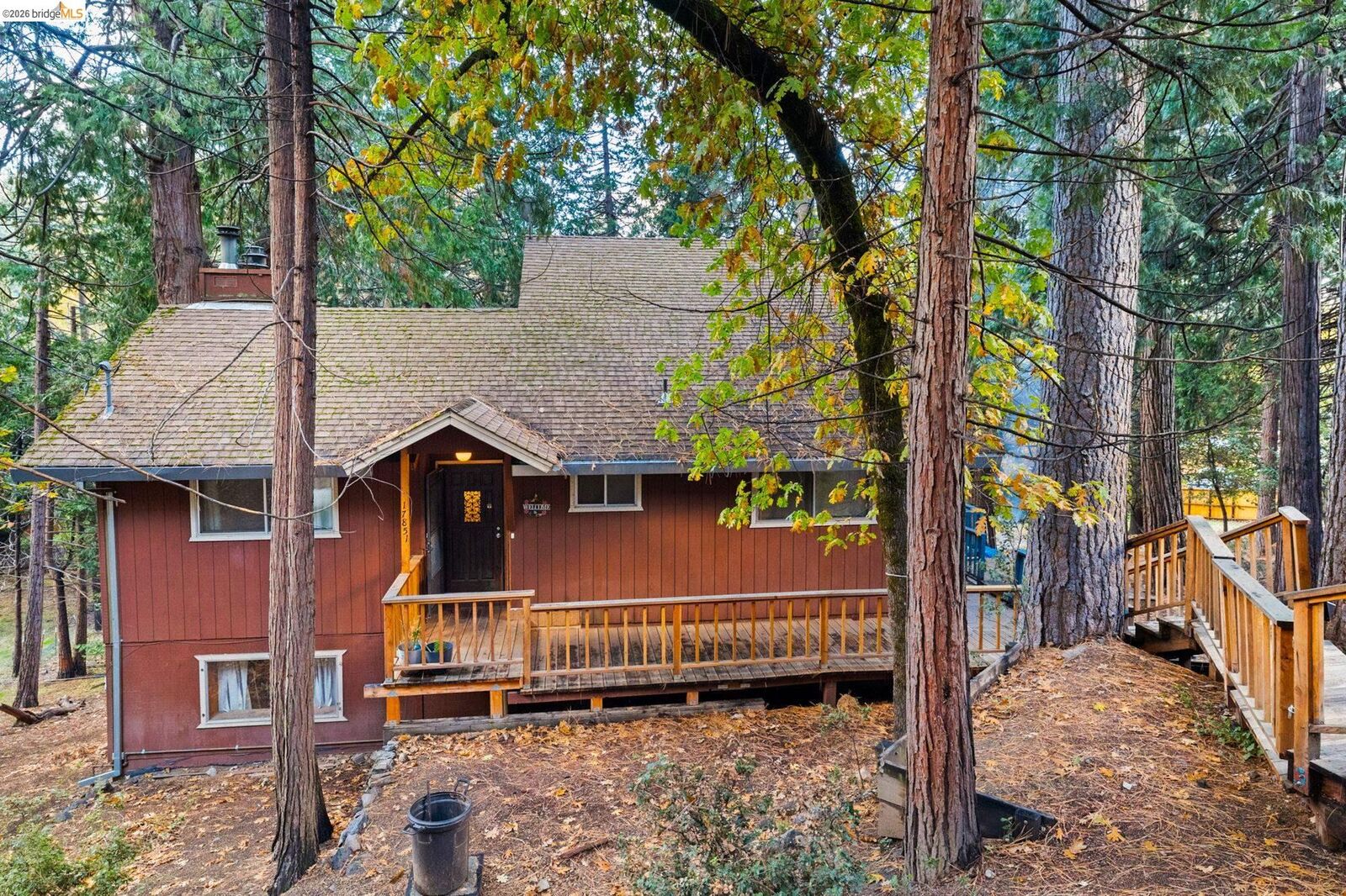 Property Photo:  17851 Robin Rd  CA 95383 