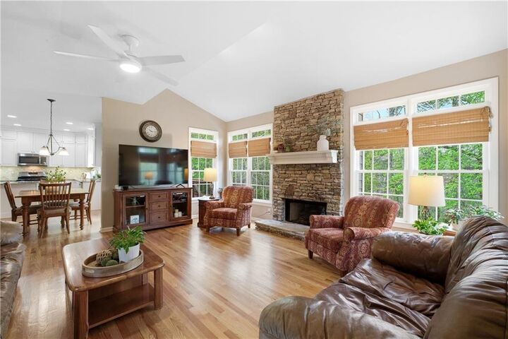 Property Photo:  620 Summer Breeze Terrace  GA 30005 