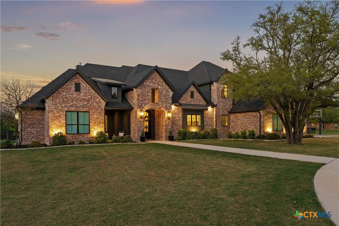 Property Photo:  3001 Rolling Meadow Drive  TX 76571 