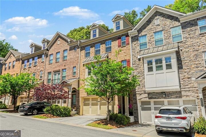 Property Photo:  1363 Harris Way S  GA 30319 