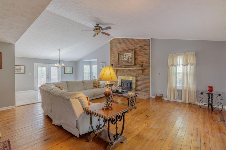 Property Photo:  197 Lynn Trail  GA 30728 