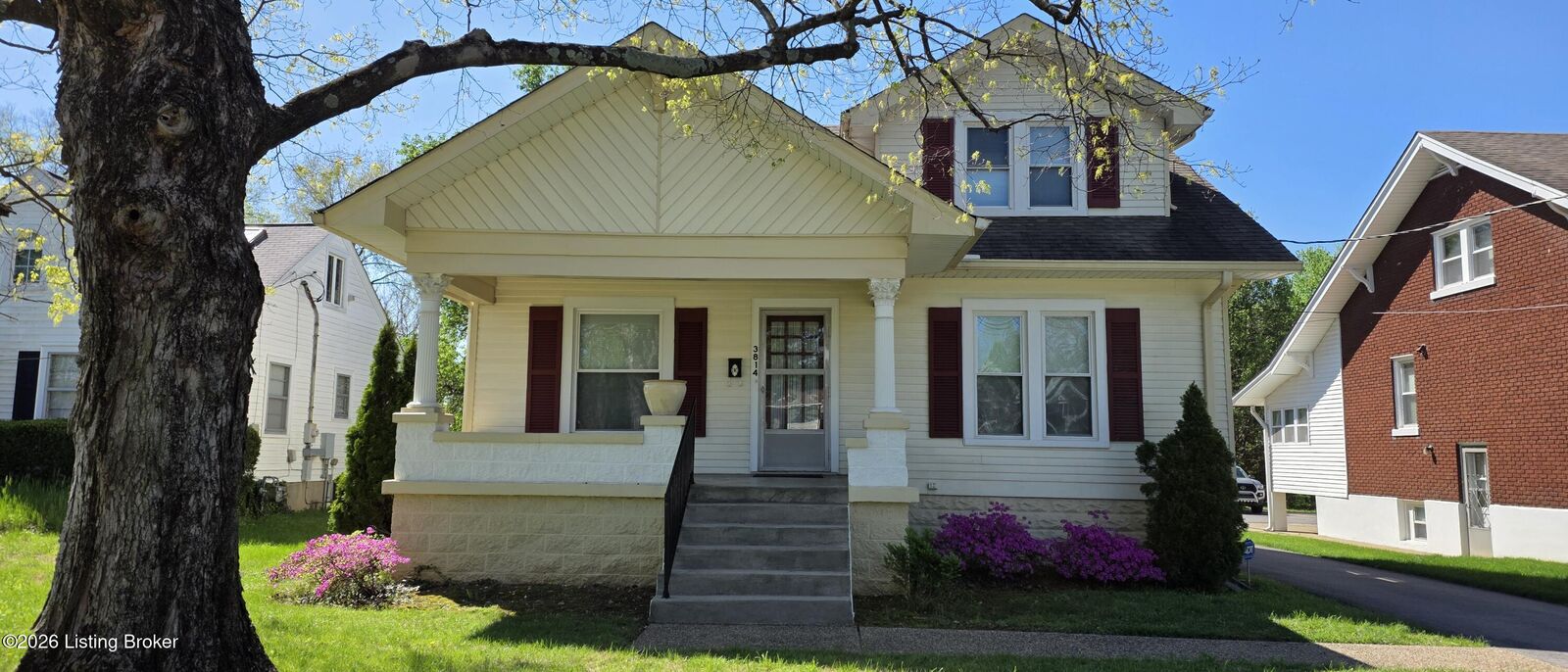Property Photo:  3814 Taylorsville Rd  KY 40220 