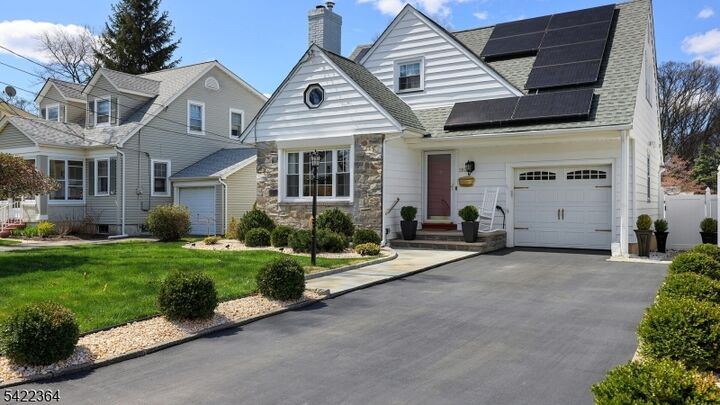 Property Photo:  382 Huntington Rd  NJ 07083 