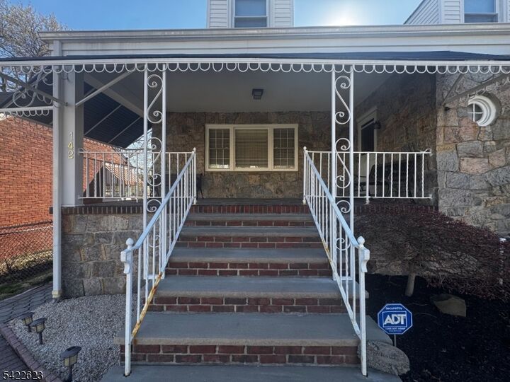Property Photo: 142 Bailey Ave NJ 07205