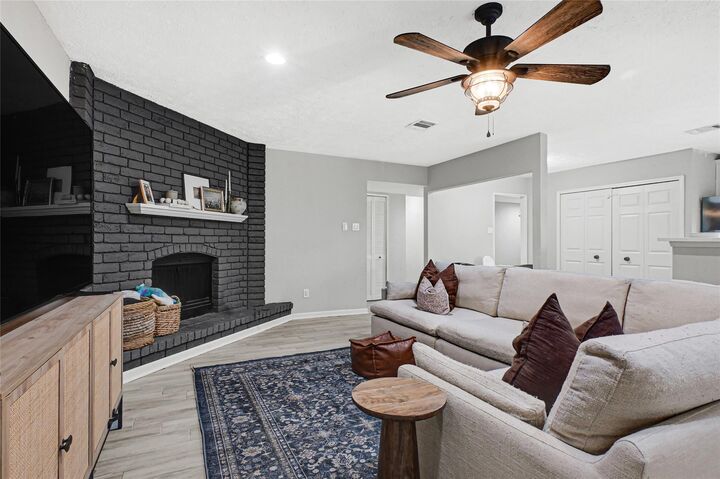 Property Photo:  6930 Kearney Drive  TX 77469 