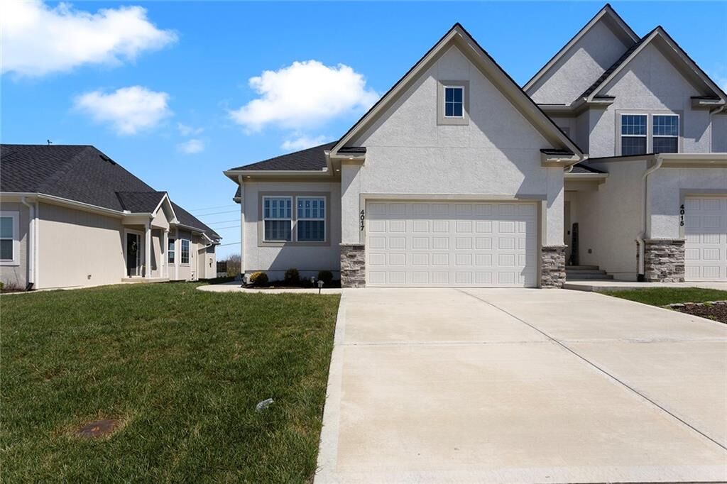 Property Photo: 4017 NE Sagamore Drive MO 64064