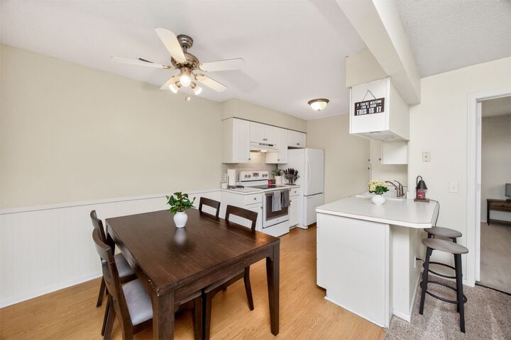 Property Photo:  401 SE Lowell Drive 6  IA 50021 