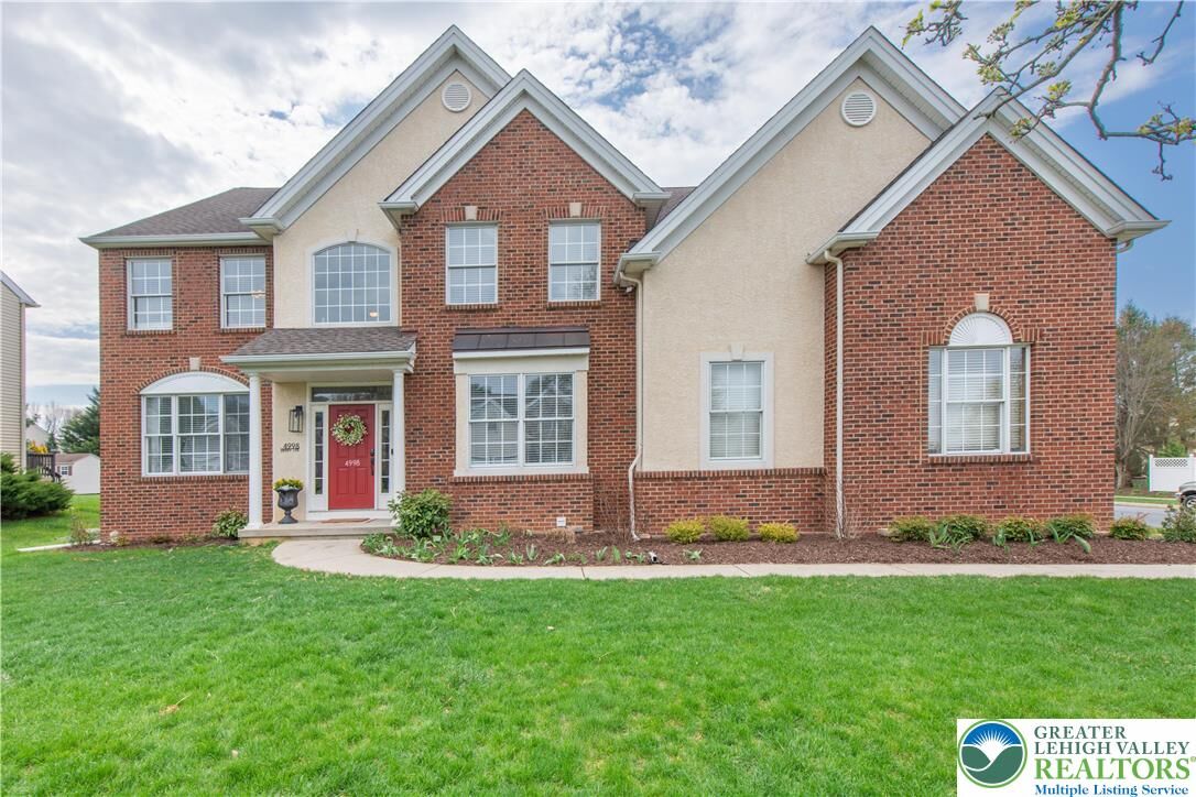 Property Photo: 4998 Derby Lane PA 18020