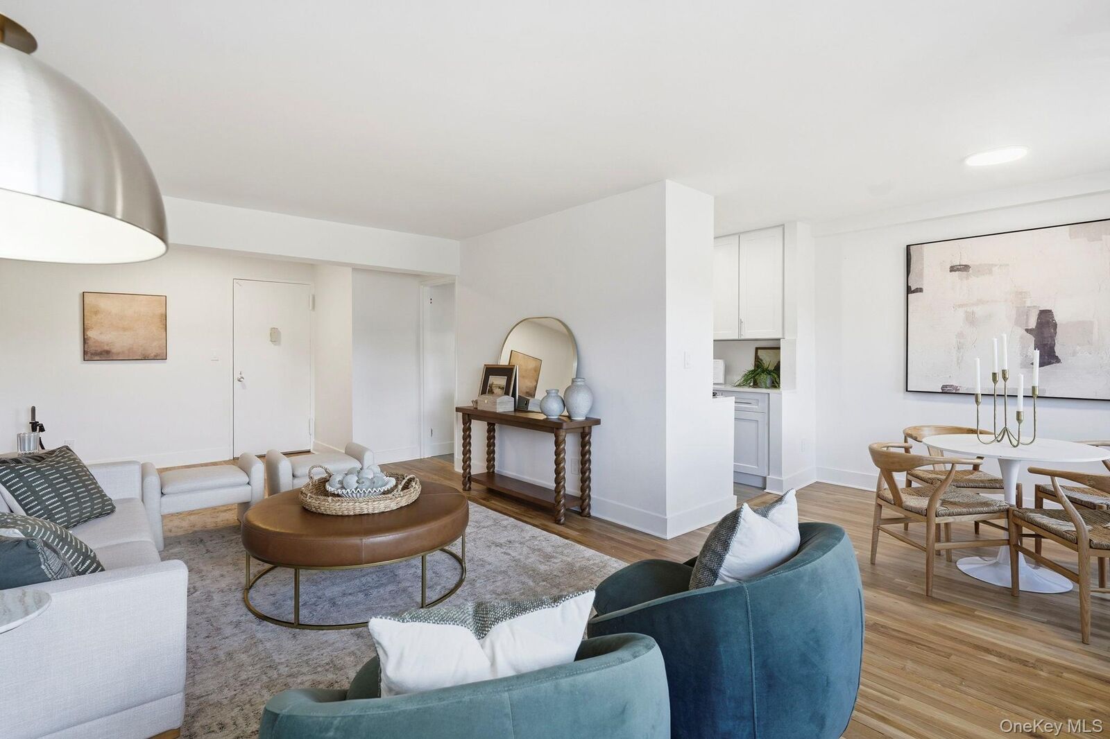 Property Photo: 80 E Hartsdale Avenue 518 NY 10530