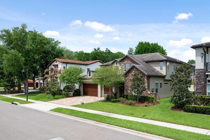 Property Photo:  706 Canopy Estates Drive  FL 34787 