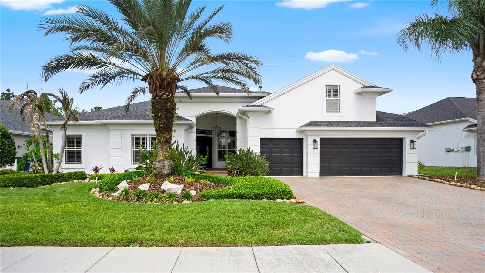 Property Photo:  27053 Winged Elm Drive  FL 33544 