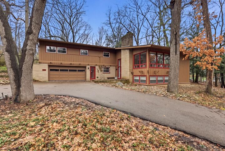 Property Photo:  2146 Treehaven Drive  MI 49008 
