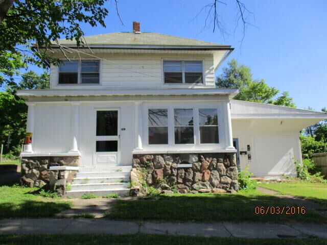 Property Photo: 10 Goguac Street W MI 49015