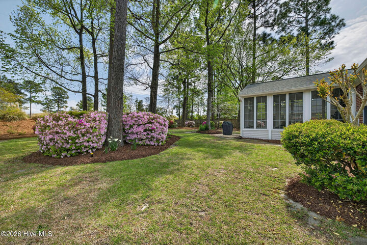 Property Photo:  1109 Grandiflora Drive  NC 28451 