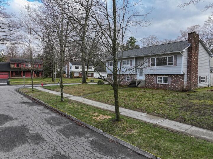 Property Photo: 5 Birchwood Lane VT 05408