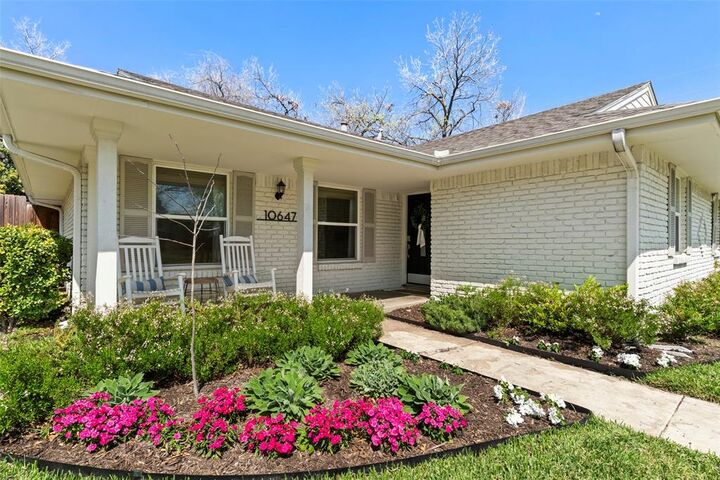 Property Photo:  10647 Chesterton Drive  TX 75238 