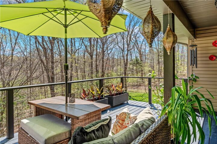 Property Photo: 4 Lynher Lane AR 72714