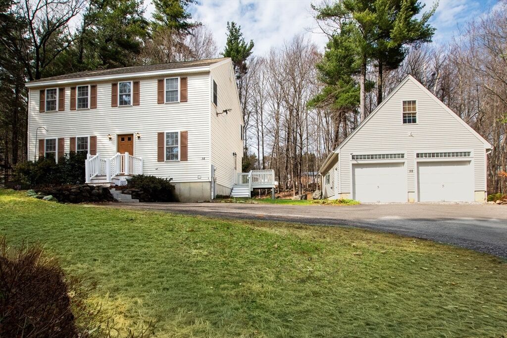 Property Photo:  58 Castle Road  MA 01420 