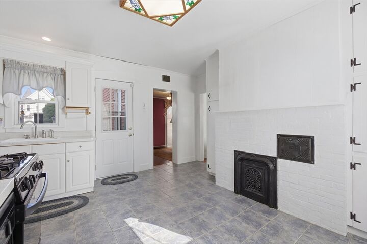 Property Photo:  11 Pearl St  MA 02169 