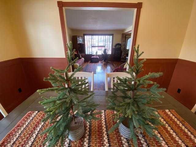 Property Photo:  201 Hansen Drive  AB T7V 1J1 