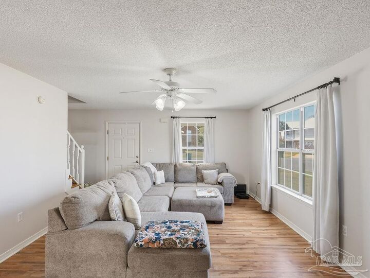 Property Photo: 446 Sandy Ridge Cir FL 32569