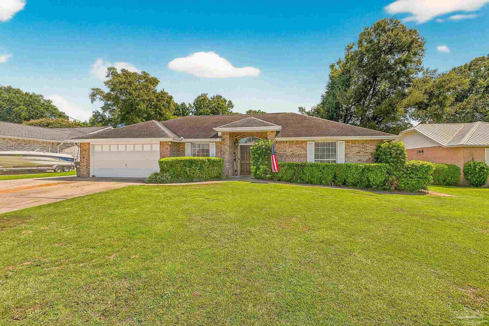 Property Photo:  723 Candlestick Pl  FL 32514 