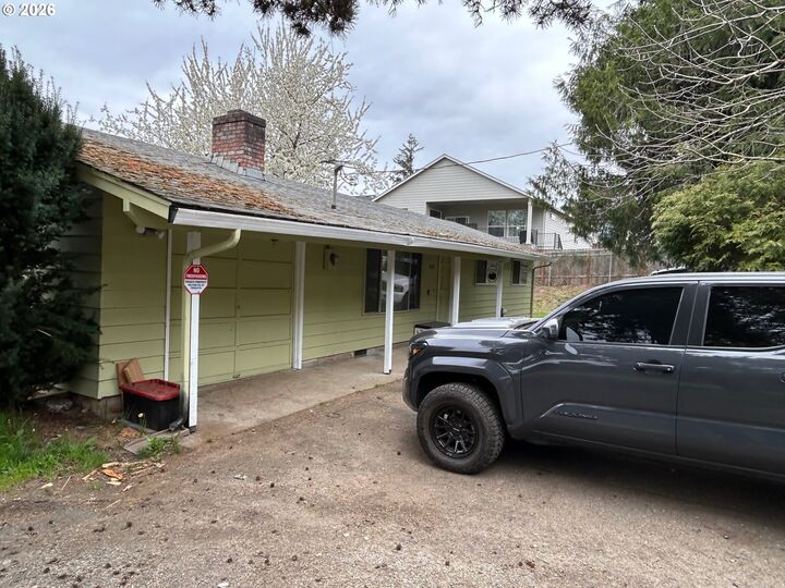 Property Photo: 5220 NE 42nd Cir WA 98661