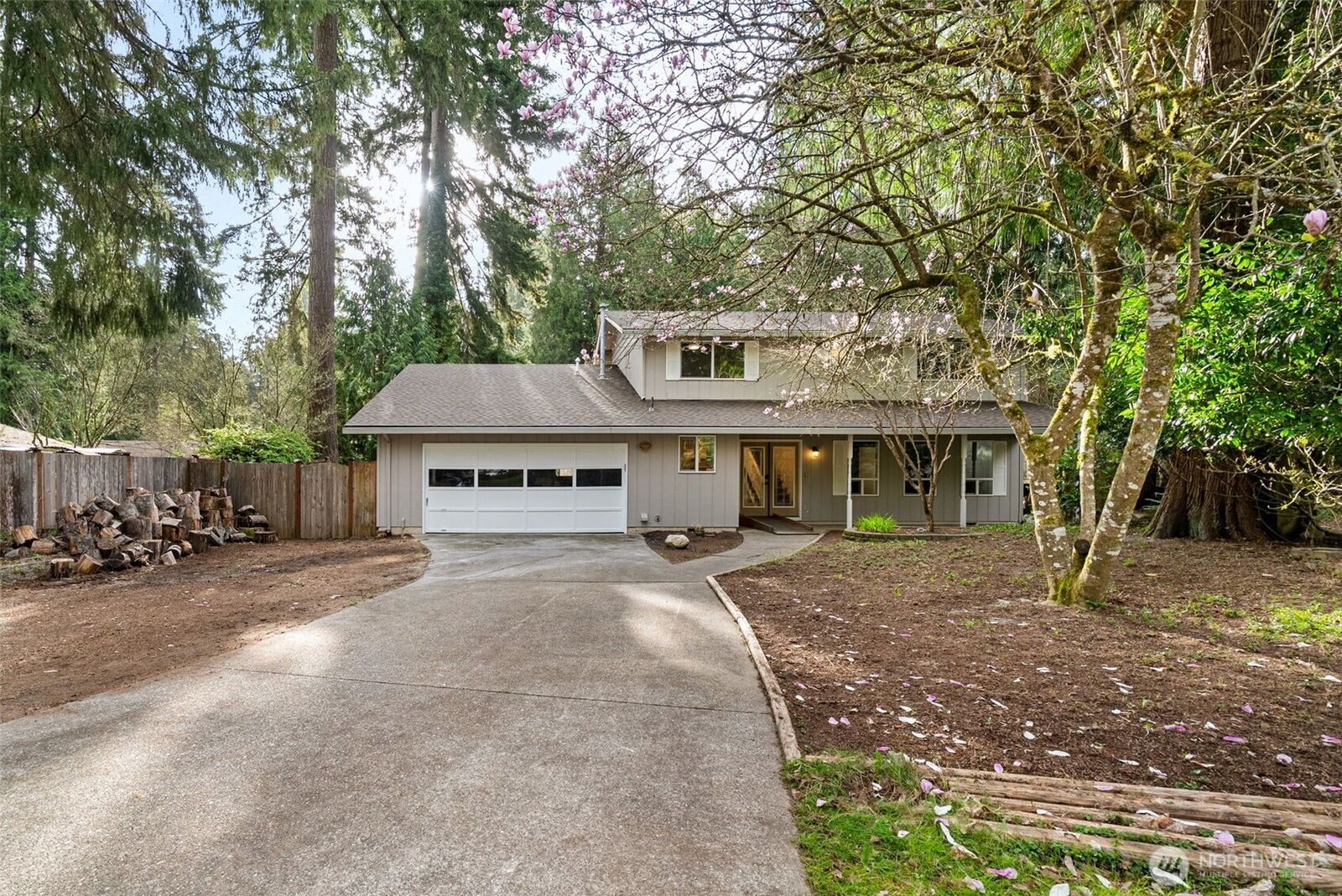 Property Photo:  5417  34th Avenue SE  WA 98503 