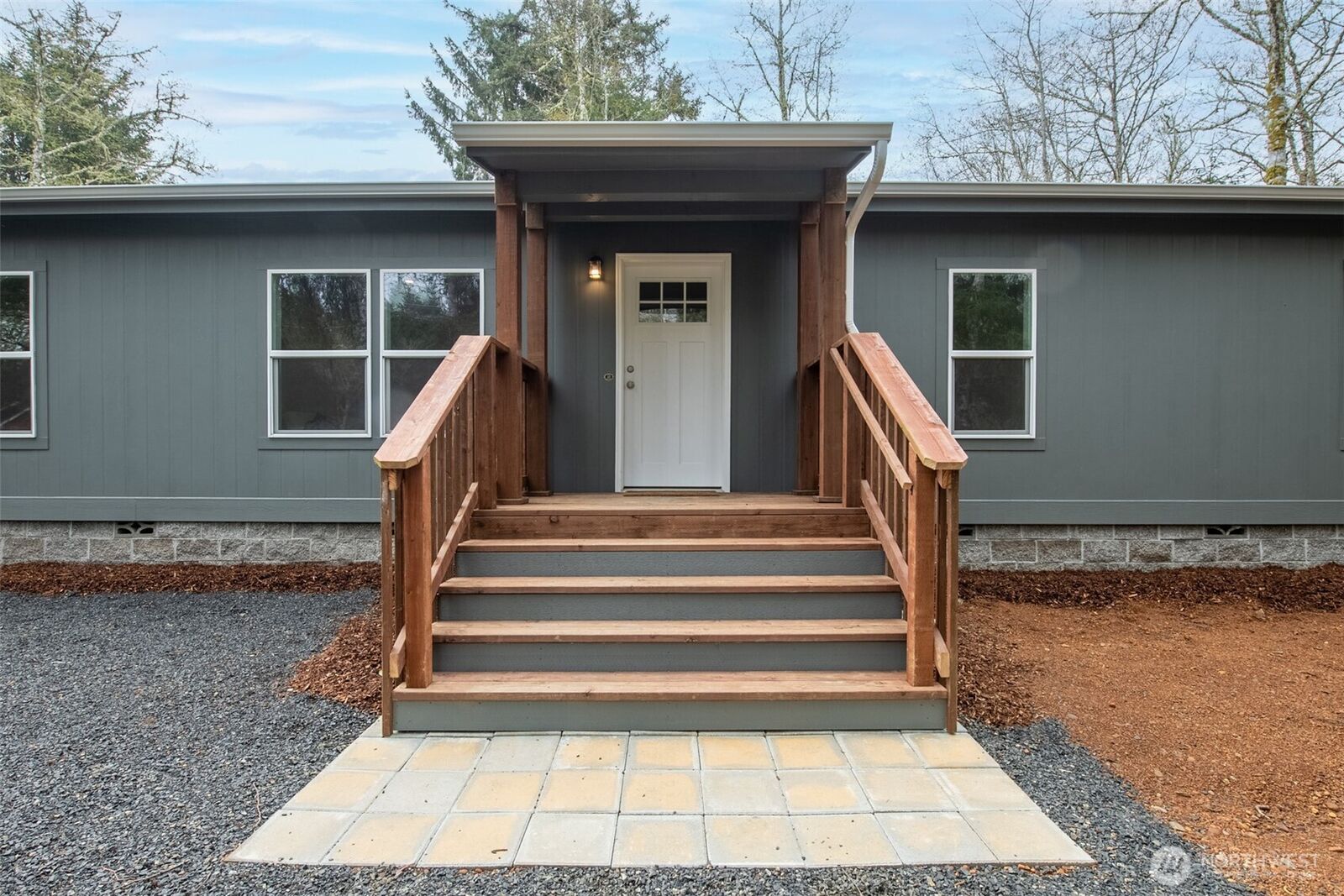 Property Photo: 799 Edgewood Avenue NE WA 98569