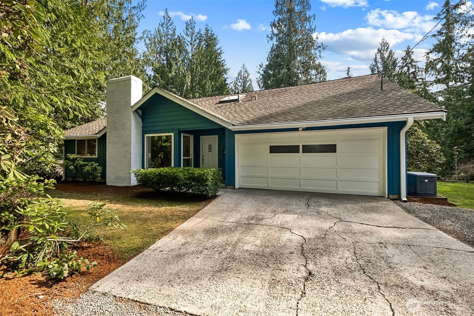 Property Photo:  25845 SE 152 Street  WA 98027 