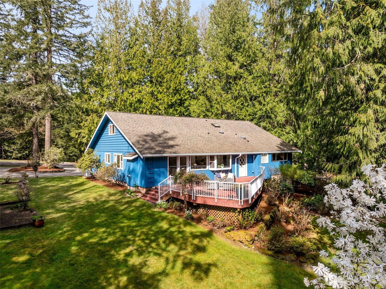 Property Photo:  25845 SE 152 Street  WA 98027 