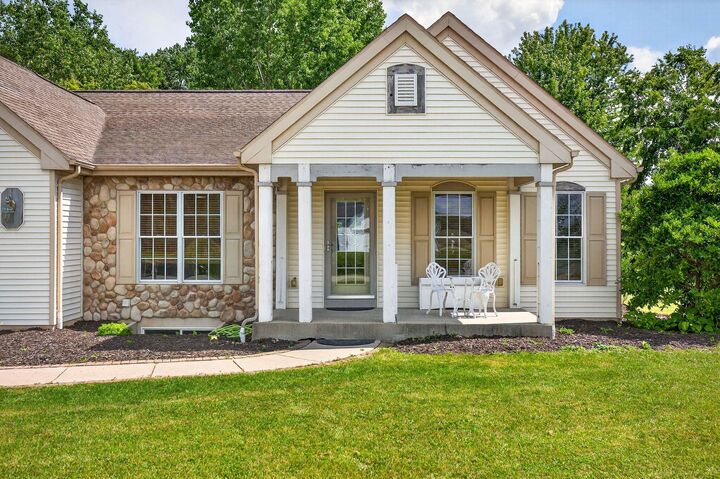 Property Photo:  4424 Harbor Village Drive  WI 54963-8229 