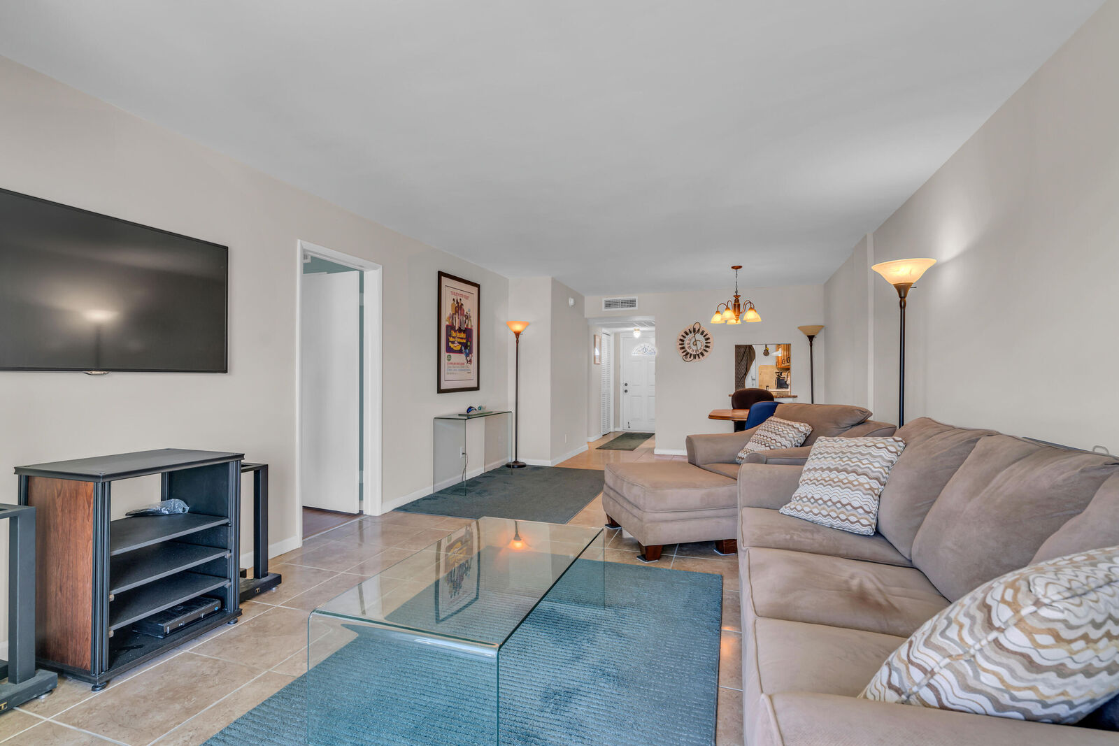 Property Photo: 4500 N Federal Highway 319C FL 33064