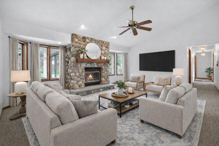 Property Photo:  224 Deer Ridge Drive  WI 53095 