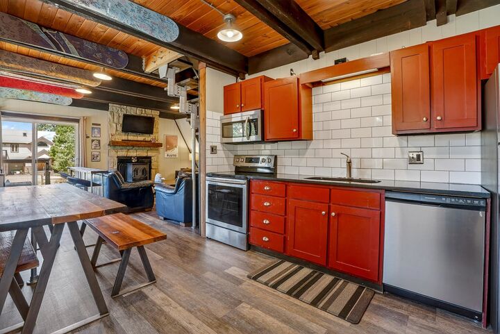 Property Photo:  39 Mammoth Mountain Rd  NM 87710 