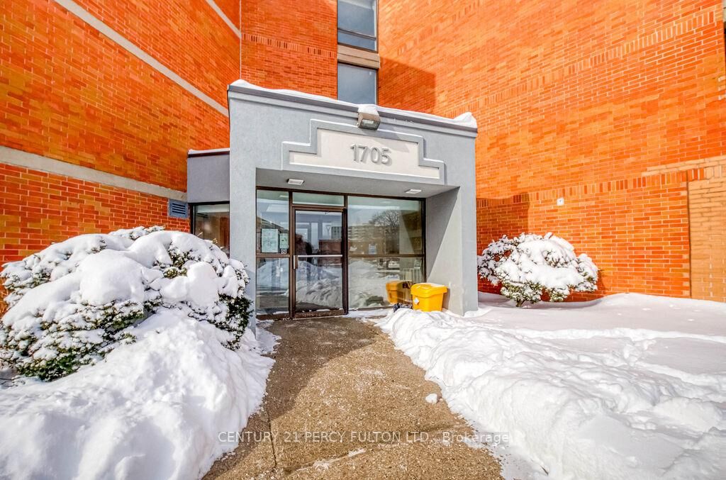 Property Photo:  1705 McCowan Road 205  ON M1S 4L2 