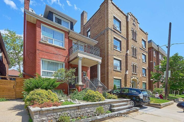Property Photo: 237 Vaughan Road Bsmt ON M6C 2M8