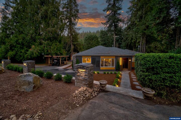 Property Photo:  150 Rees Hill Rd SE  OR 97306 