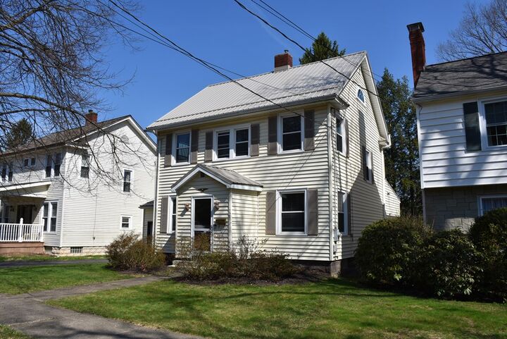 Property Photo:  725 Maple Street  PA 16335 