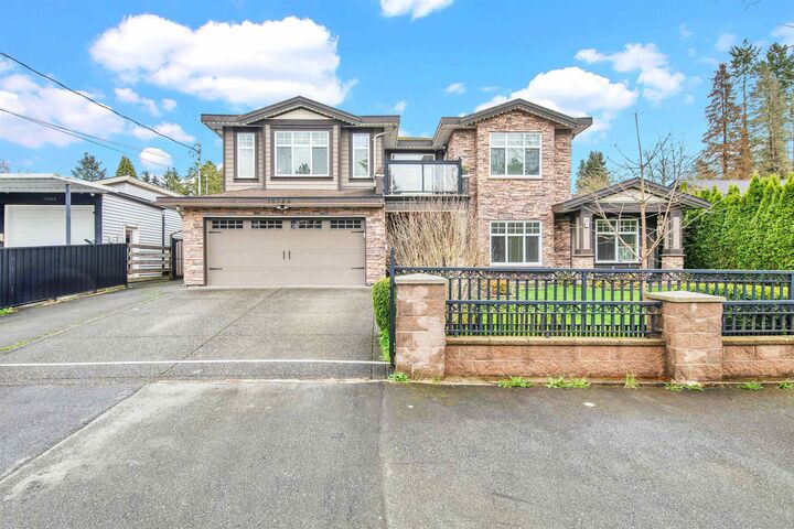 10346 126 Street — photo 1