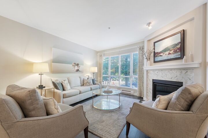 Property Photo: 796 W 15th Avenue BC V5Z 1R5