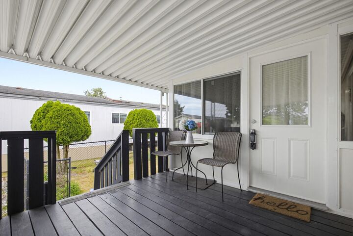 Property Photo: 27111 0 Avenue 129 BC V4W 2T3