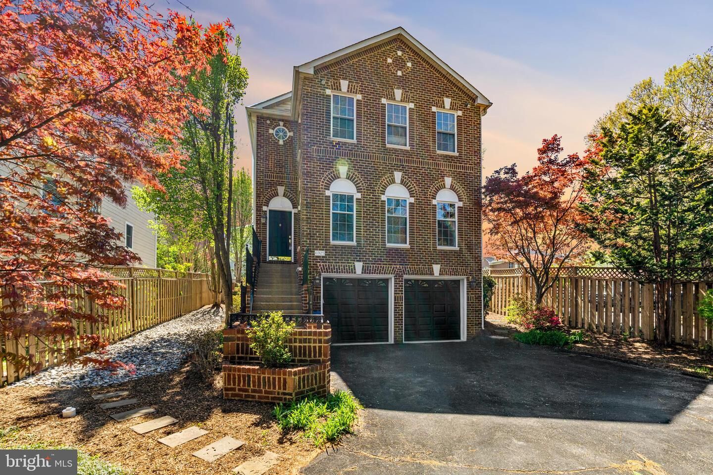 Property Photo:  6925 Old Dominion Drive  VA 22101 