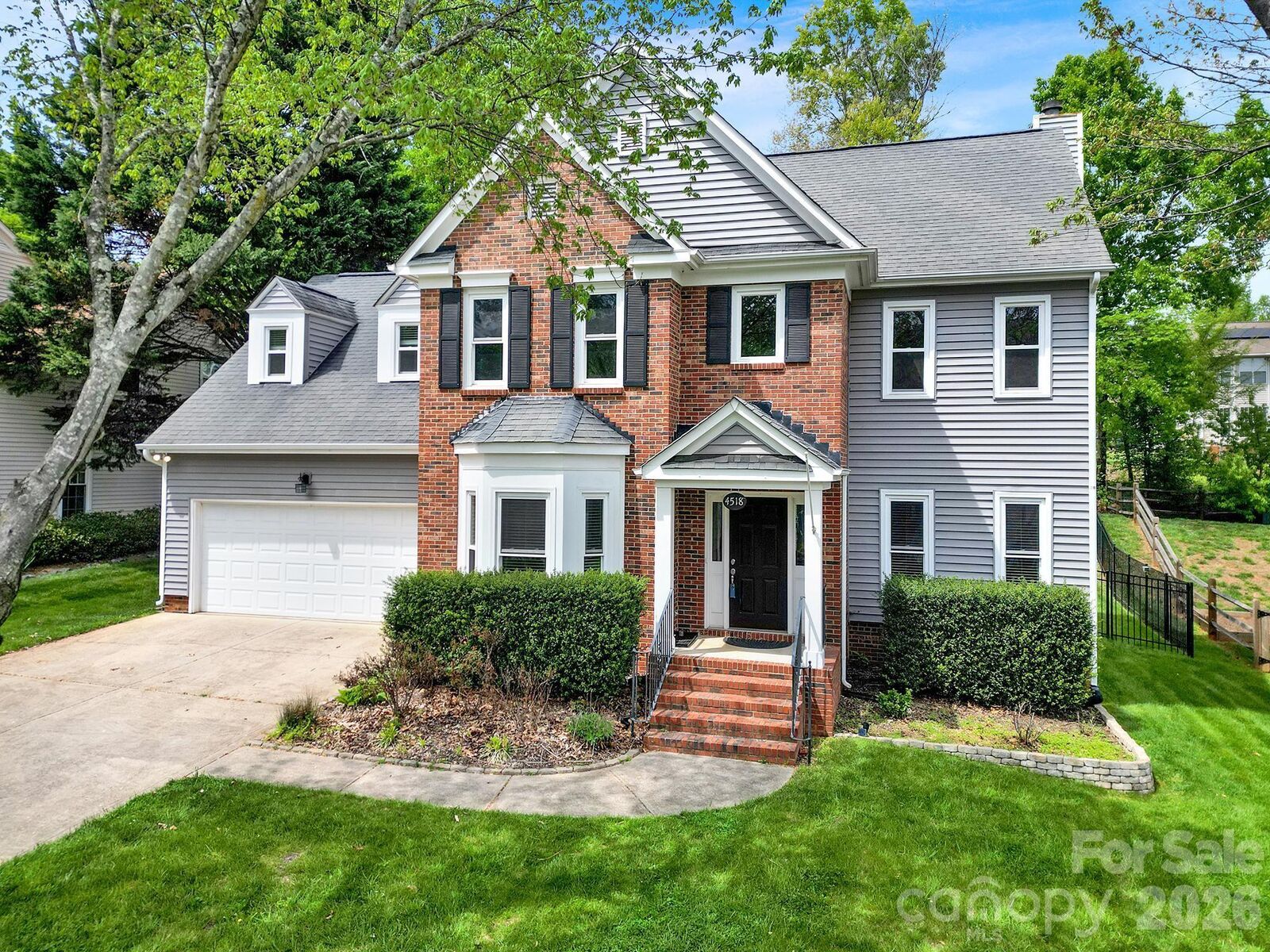 Property Photo: 4518 Appley Mead Lane NC 28269