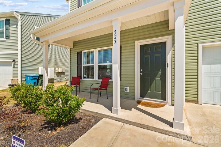 Property Photo:  523 Willamette Drive  NC 28146 