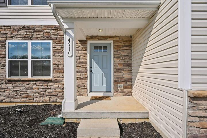 Property Photo:  4910 Allens Ridge Drive  OH 45152 