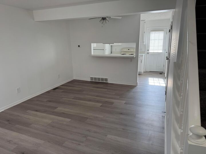 Property Photo:  2951-2963 Southwest Boulevard  OH 43123 