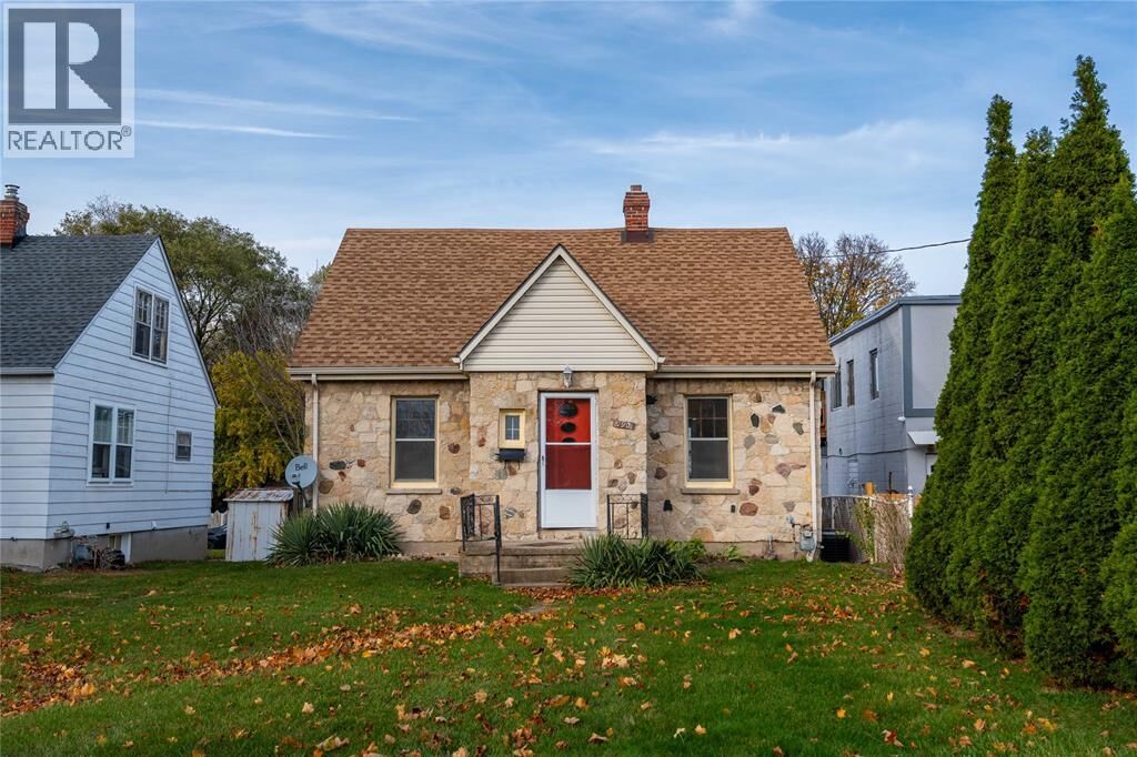 Photo de la propriété: 790 London Road ON N8T 4H1