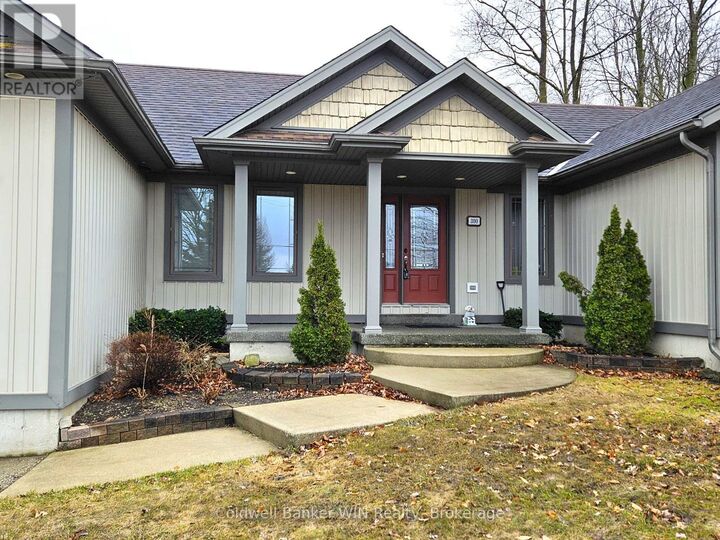 Photo de la propriété:  300 Durham Street West  ON N0G 2L1 