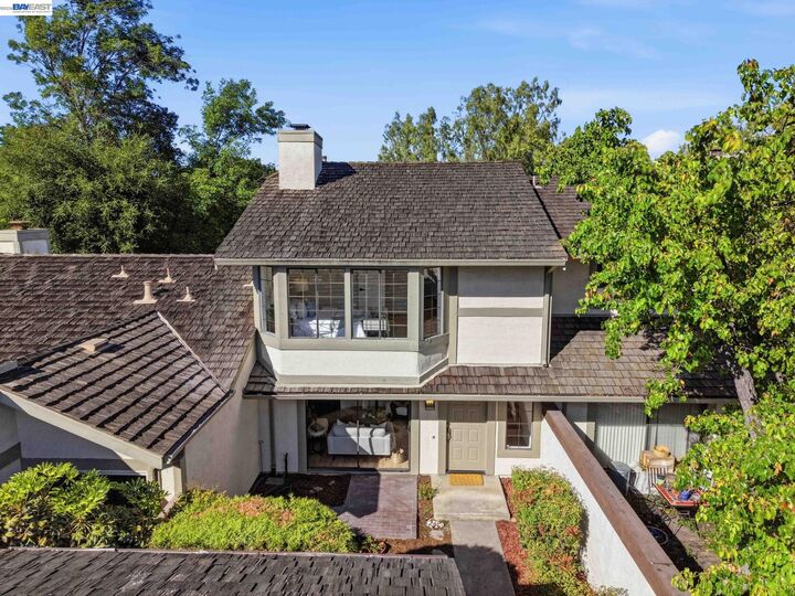 Property Photo:  34380 Gadwall Cmn  CA 94555 